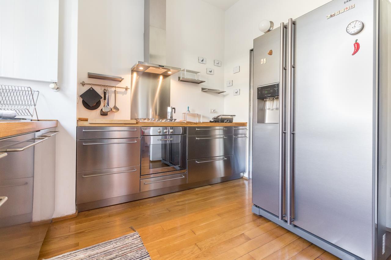 Alessia'S Flat- L'8 E Mezzo Lägenhet Milano Exteriör bild