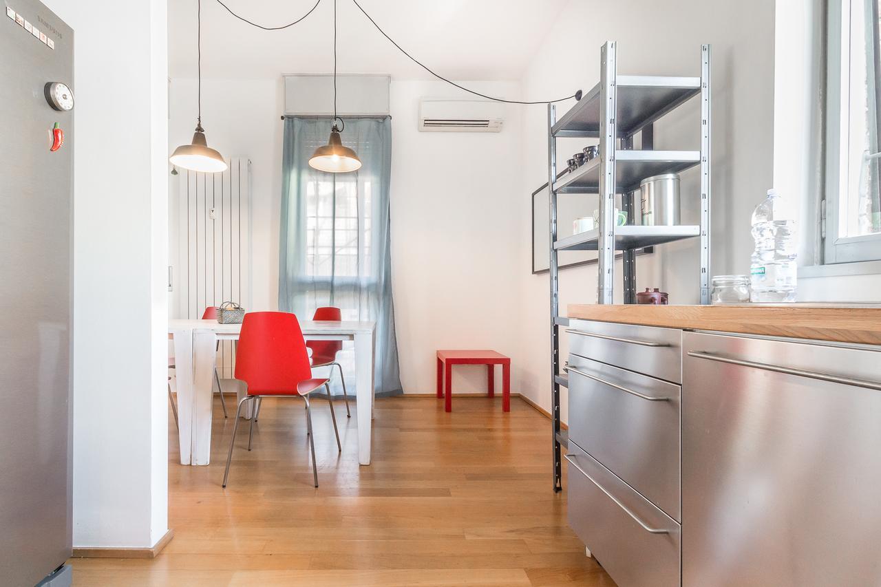 Alessia'S Flat- L'8 E Mezzo Lägenhet Milano Exteriör bild